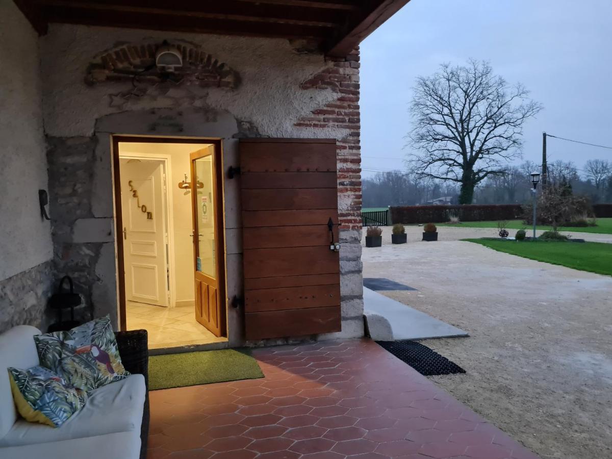Domaine Du Cuiset -Gite Des Combles Villa Saint-Andre-sur-Vieux-Jonc Exterior photo